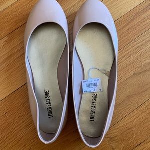New with tags women’s lower east side flats